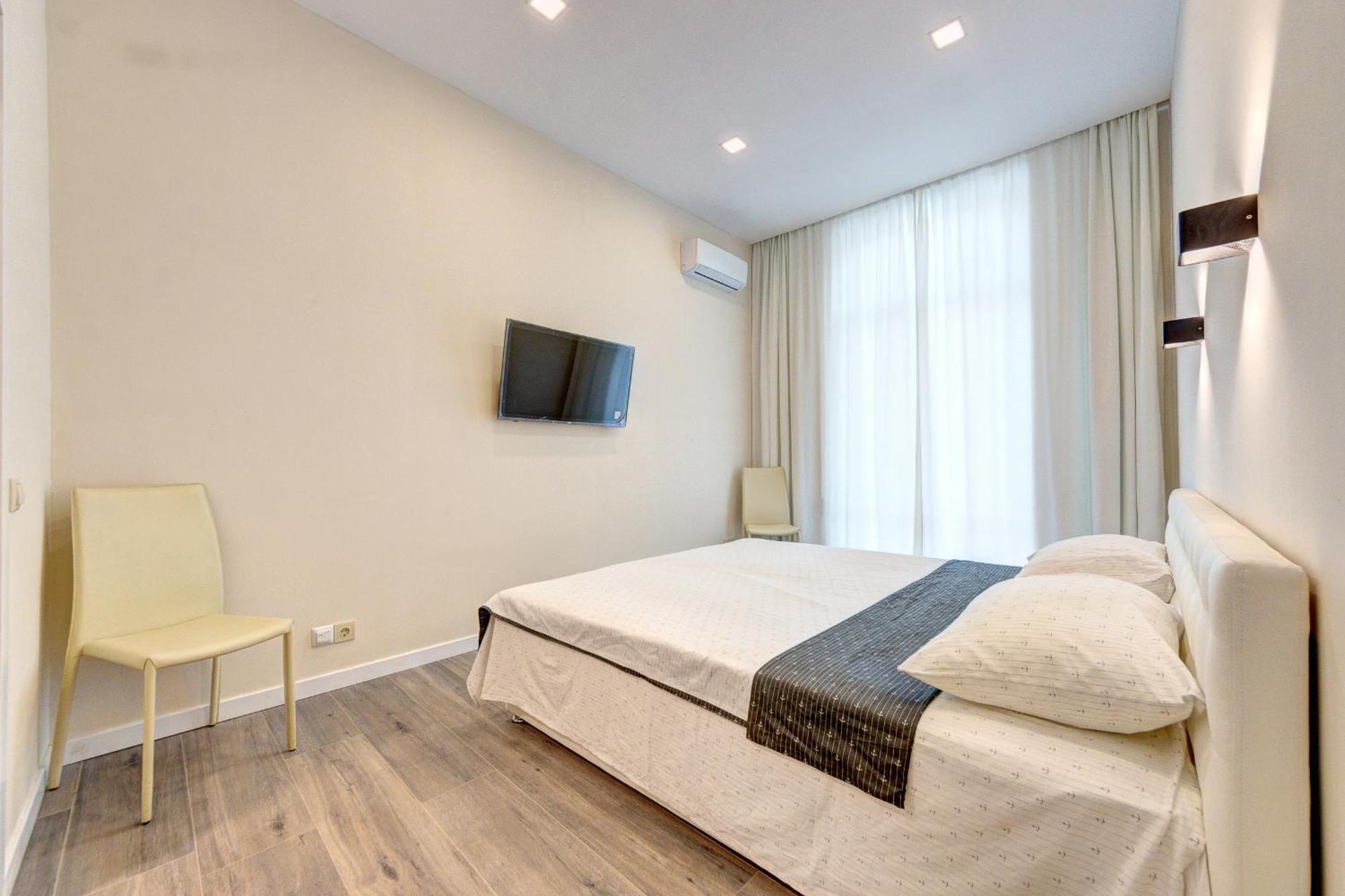 Apartment 2-кімнатні в центрі, м олімпійська